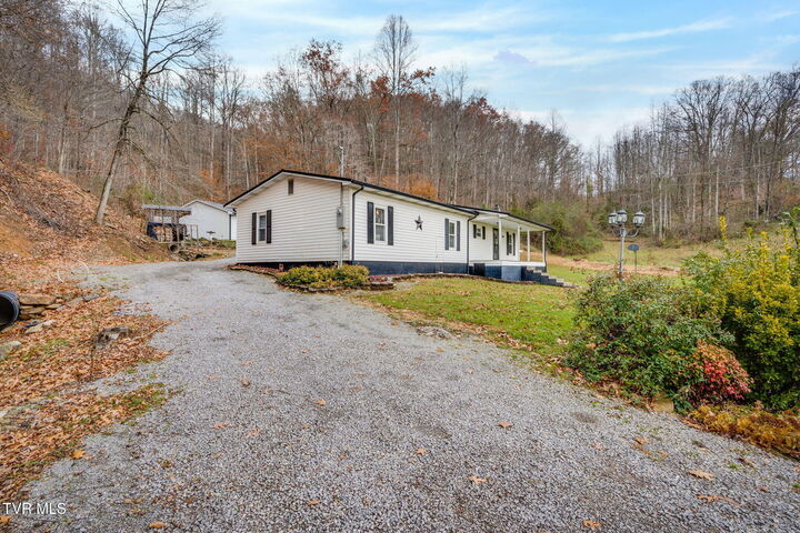 Property Photo:  4833 Mabe Stanleytown Rd.  VA 24244 