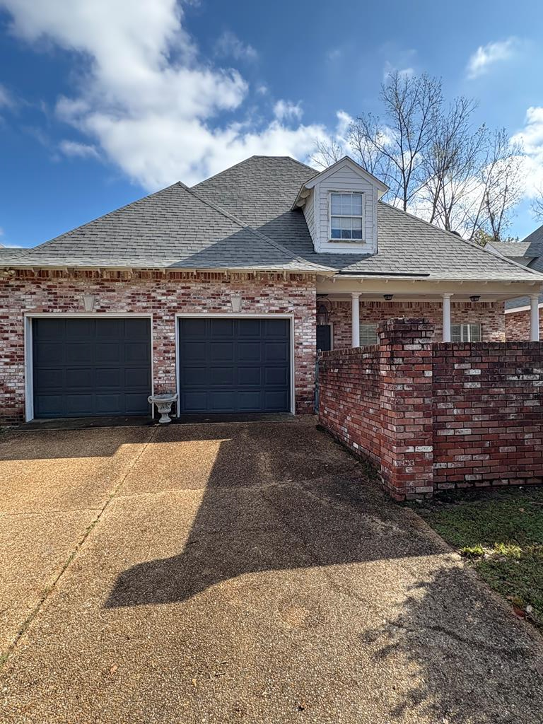 Property Photo: 111 Fleur De Lis MS 39180