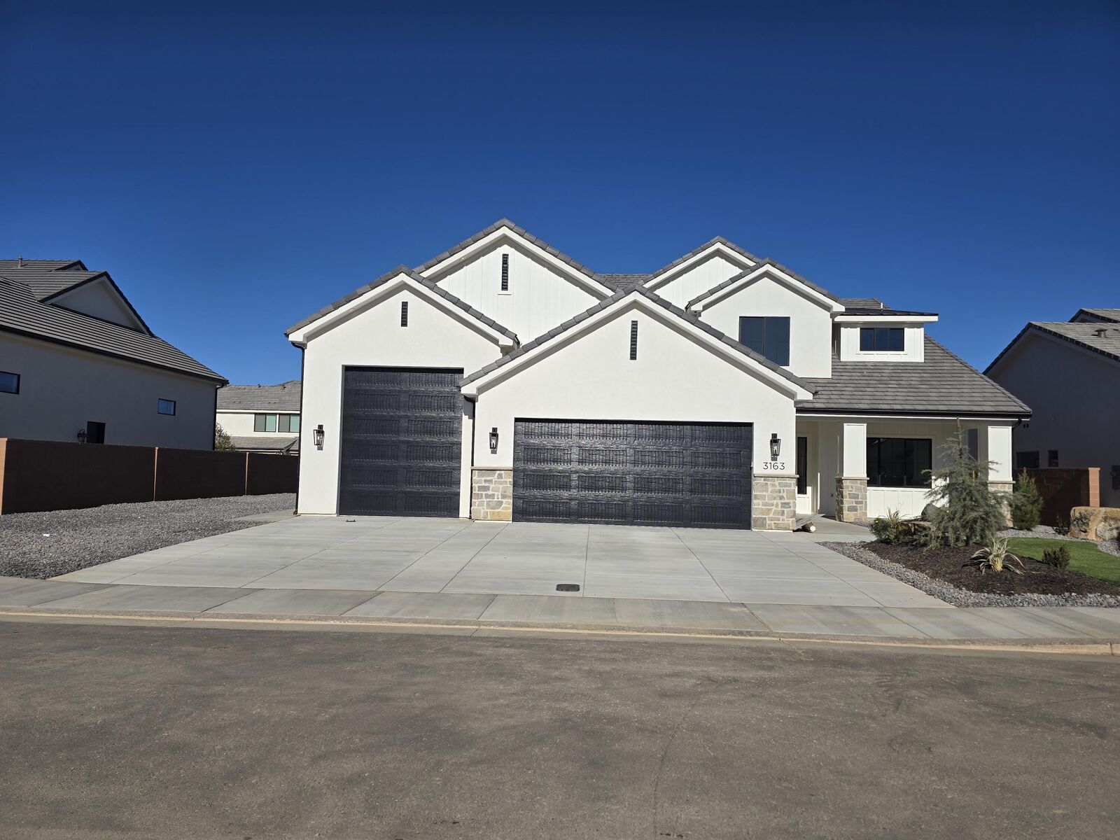 Property Photo: 3163 E 2170 S UT 84790