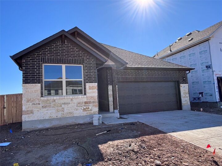 Property Photo:  107 Coleto Trail  TX 78602 