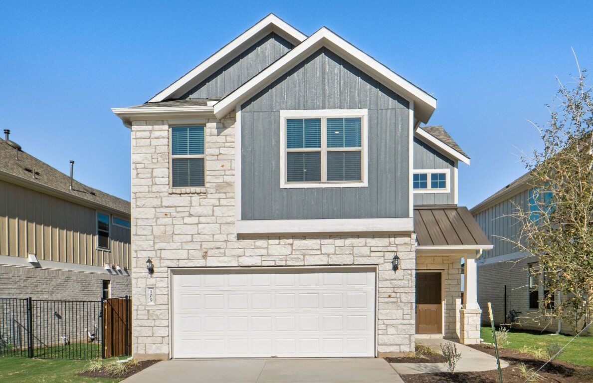 Property Photo:  109 Ventura Drive  TX 78642 