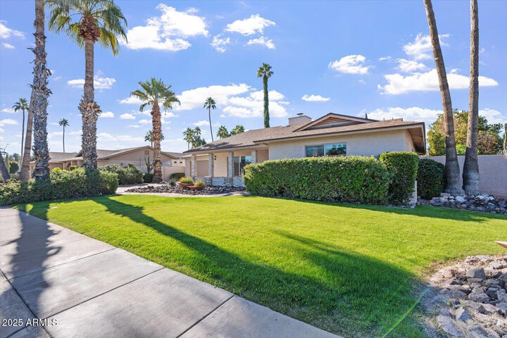 Property Photo:  8635 E Via De La Gente  AZ 85258 