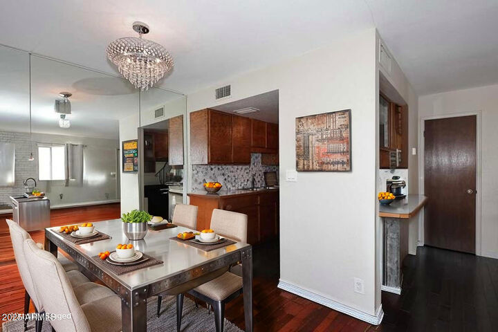 Property Photo:  8819 N 12th Place  AZ 85020 