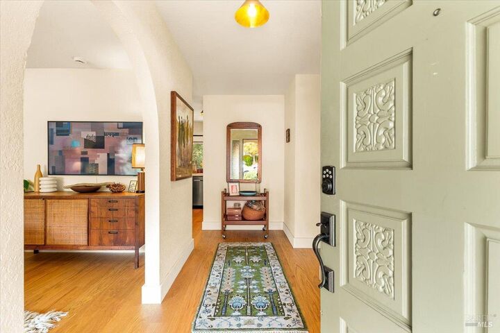 Property Photo:  805 Montrose Court  CA 95409 