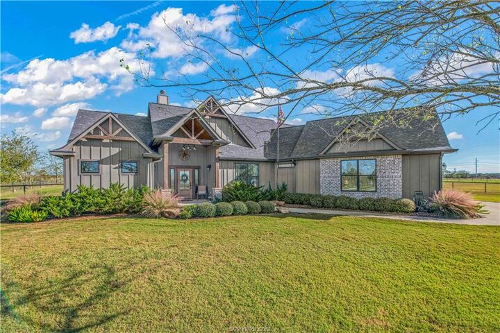 Property Photo:  12296 County Road 175  TX 77861-4460 