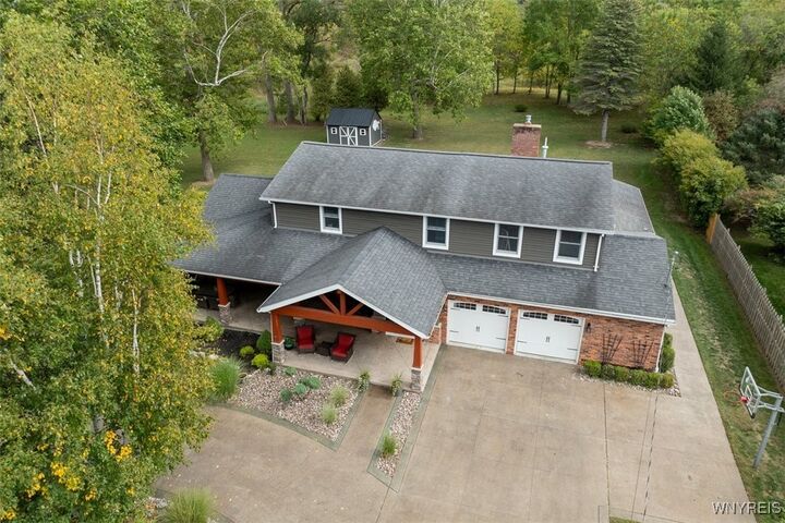 Property Photo:  4675 Schurr Road  NY 14031 