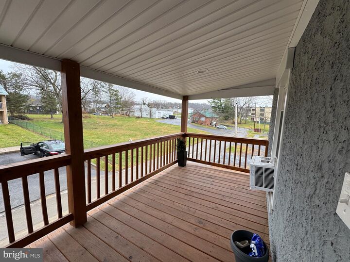Property Photo:  351 Elk Place  WV 26757 