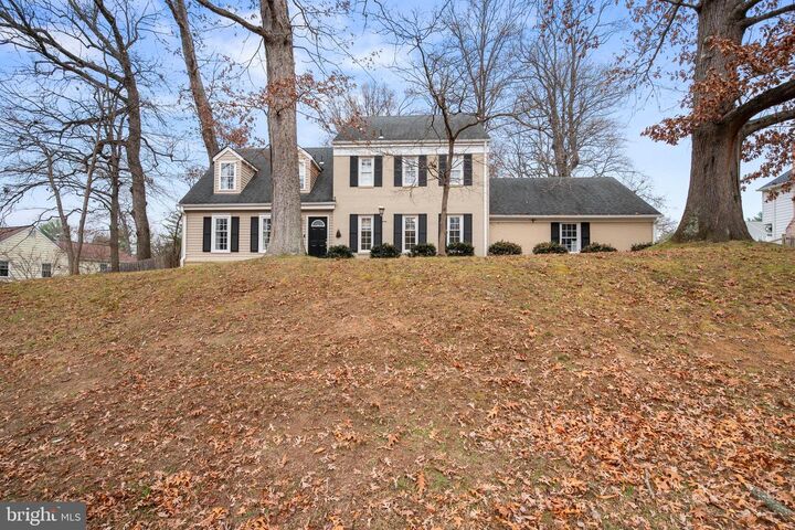 Property Photo: 13625 Middlevale Lane MD 20906