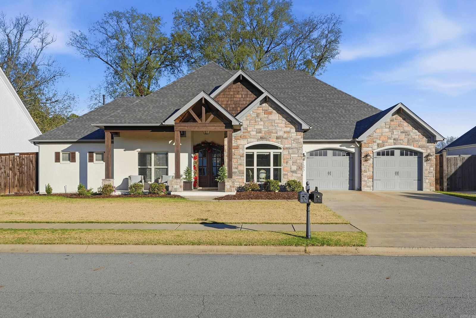 Property Photo:  1690 Winterbrook Drive  AR 72034 