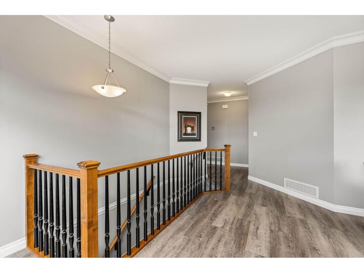 Photo de la propriété: 3330 Goldstream Drive BC V3G 3B7