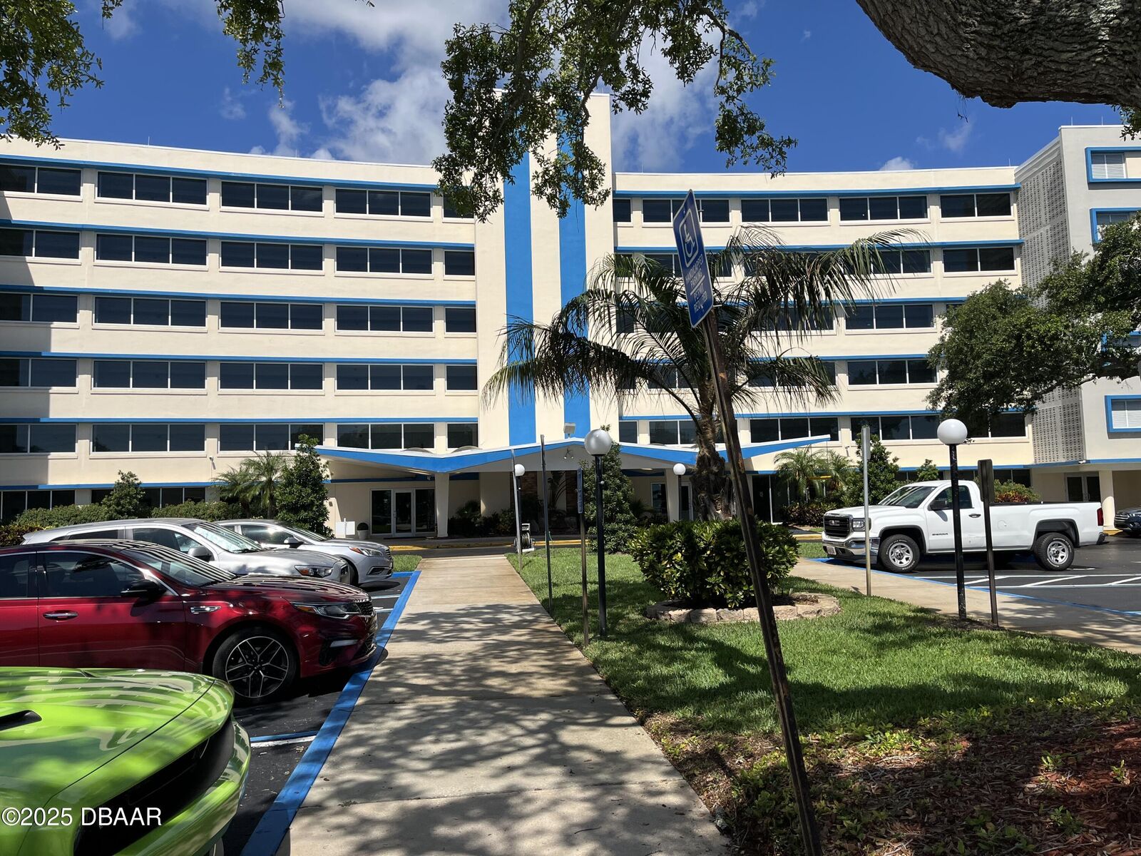 Property Photo:  1224 S Peninsula Drive 501  FL 32118 