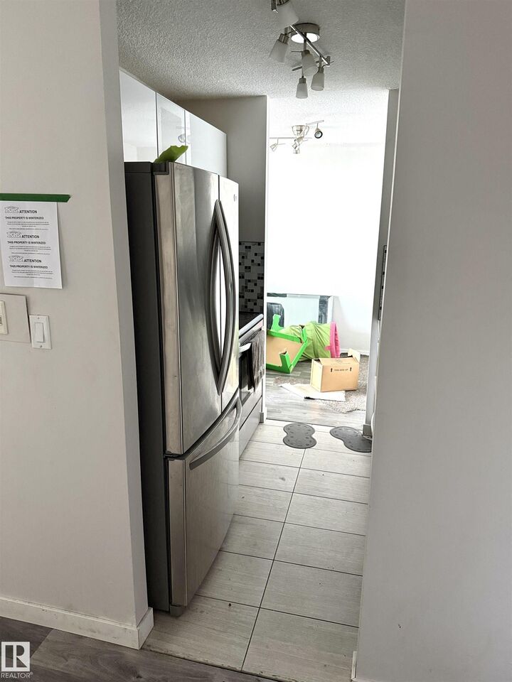 Property Photo:  13910 Stony Plain Road NW 1001  AB T5N 3R2 