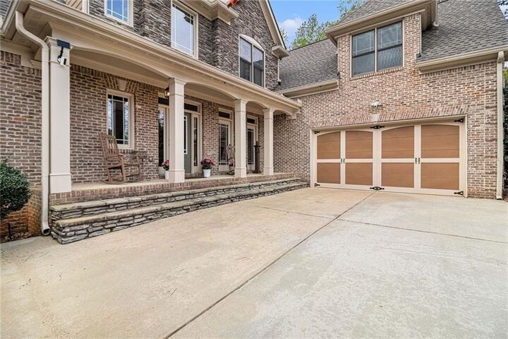 Property Photo: 7497 Treehouse Court GA 30135