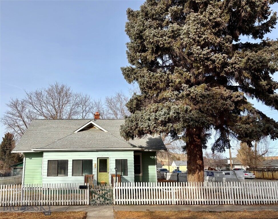 Property Photo:  407 S Rife Street  MT 59725 