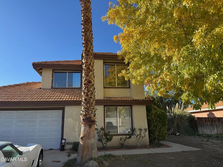 Property Photo:  43705 22nd Street  CA 93535 