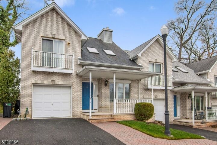 471 N Midland Ave 10  Saddle Brook Twp. NJ 07663 photo