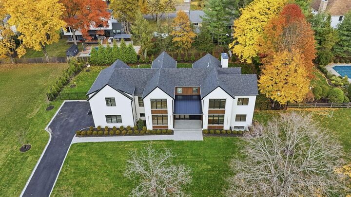 Property Photo:  12 Irene Ct  NJ 07627 