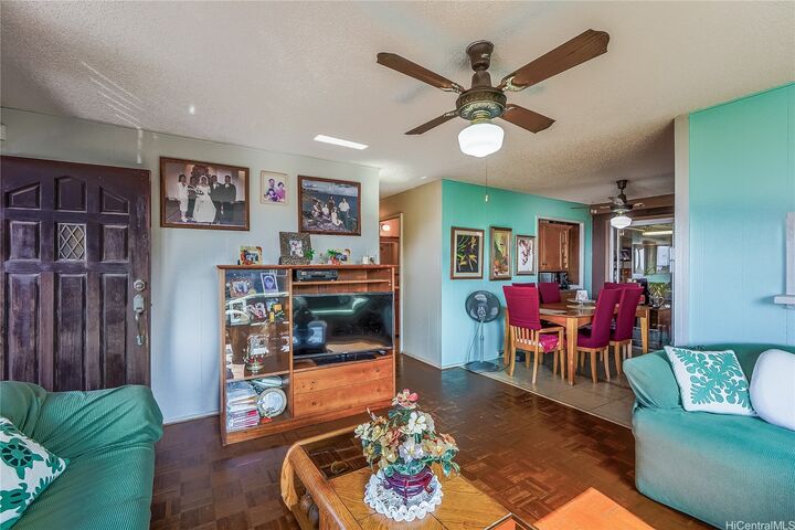 Property Photo: 92-691 Wainohia Way HI 96707