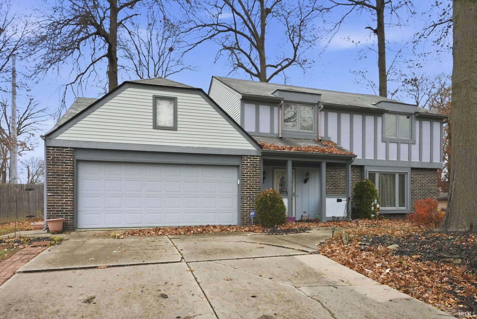 Property Photo:  1729 Lofton Way  IN 46815-7623 