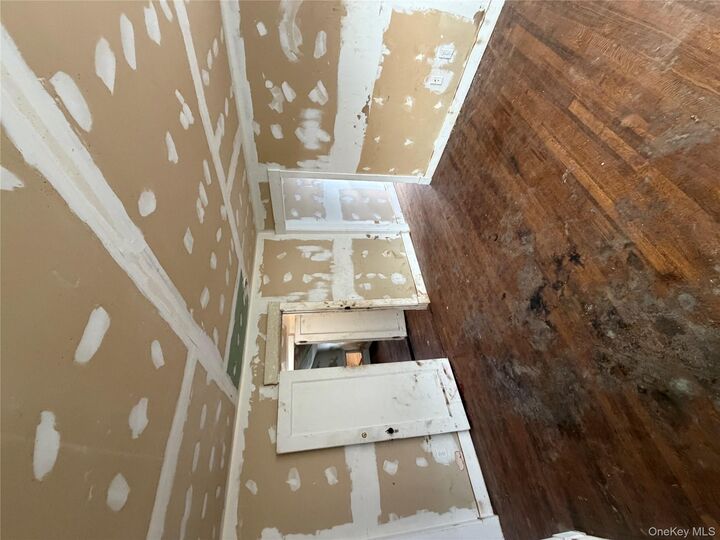 Property Photo: 244 Tibbetts Road NY 10705