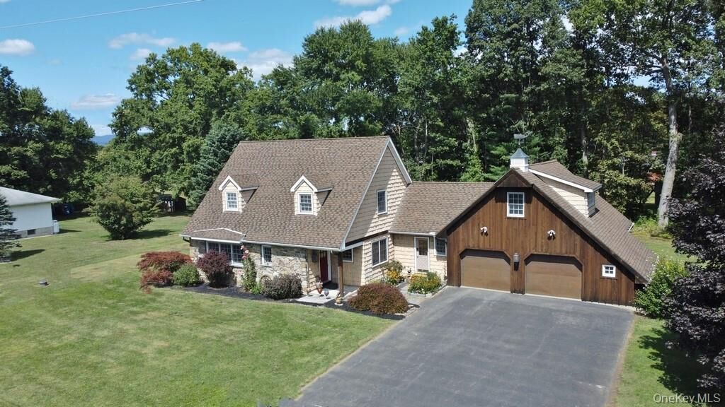 Property Photo:  138 Round Hill Road  NY 12586 