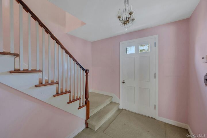 Property Photo:  6 Payne Road  NY 10523 