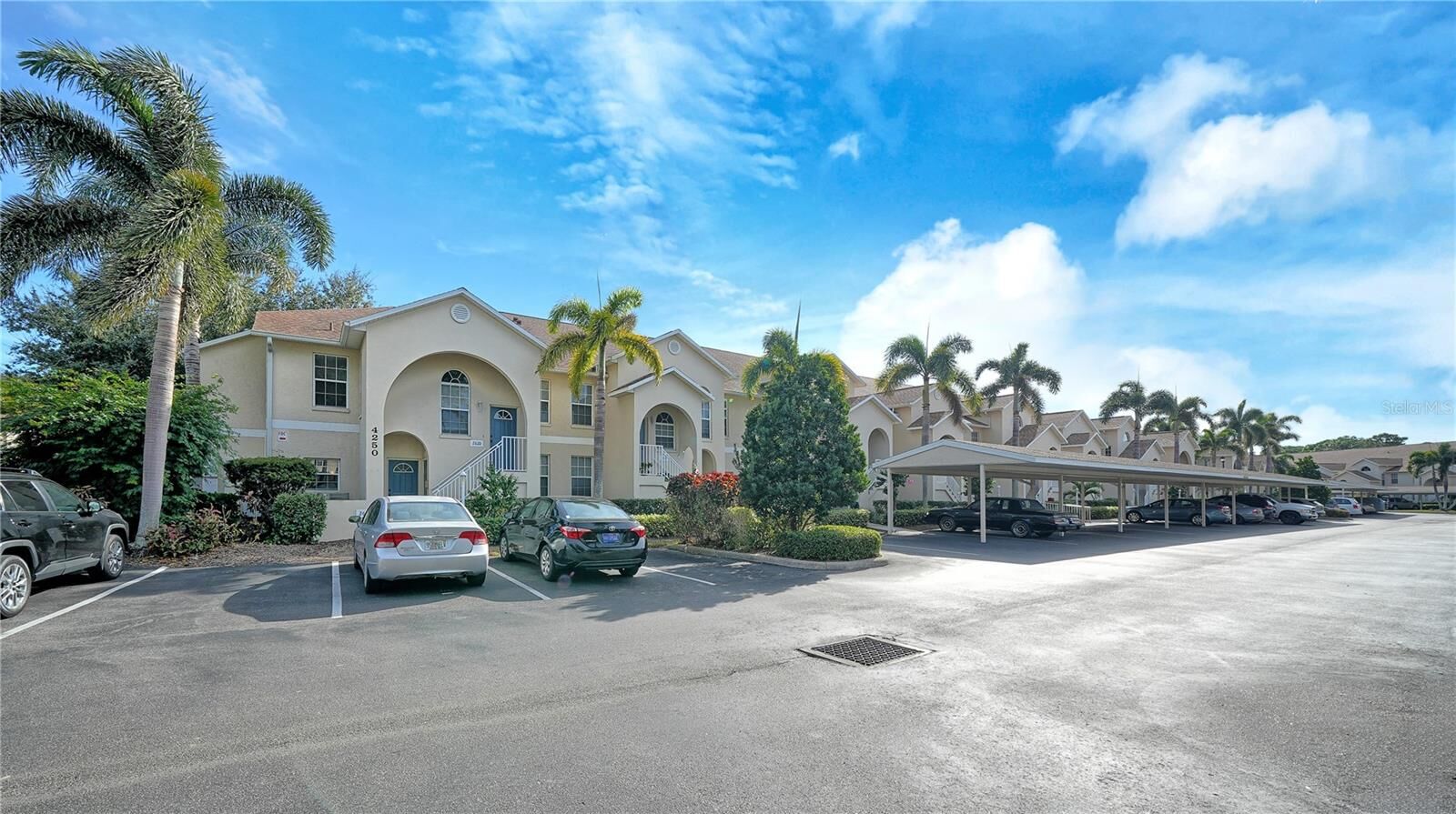 Property Photo:  4250 Players Place 2612  FL 34238 