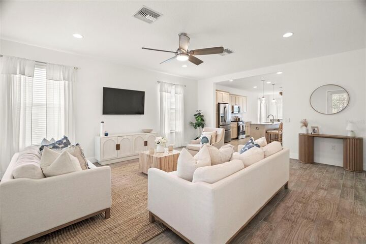 Property Photo:  3500 Cowart Street  FL 34655 