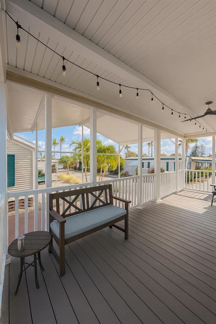 Property Photo: 1375 Pasadena Avenue S 217 FL 33707