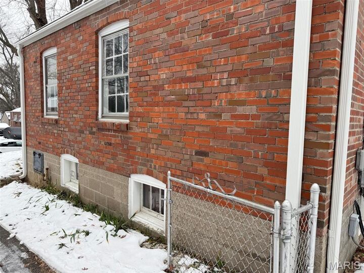 Property Photo: 3516-18 Saint Luke MO 63074