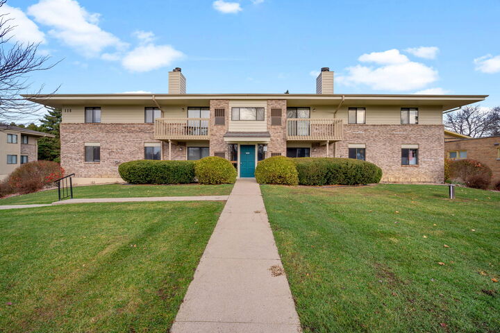 Property Photo: 116 E Freistadt Rd F WI 53092