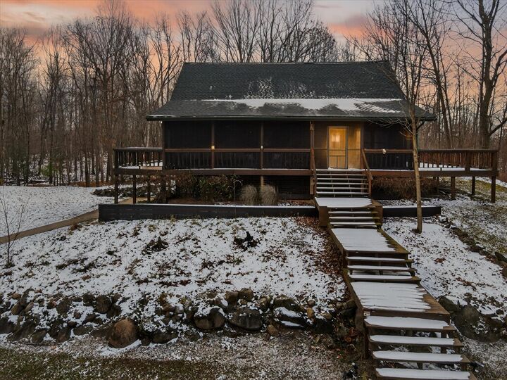 Property Photo:  8484 N Rollin Highway  MI 49220 