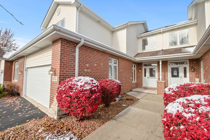 Property Photo:  18714 Wren Circle  IL 60448 
