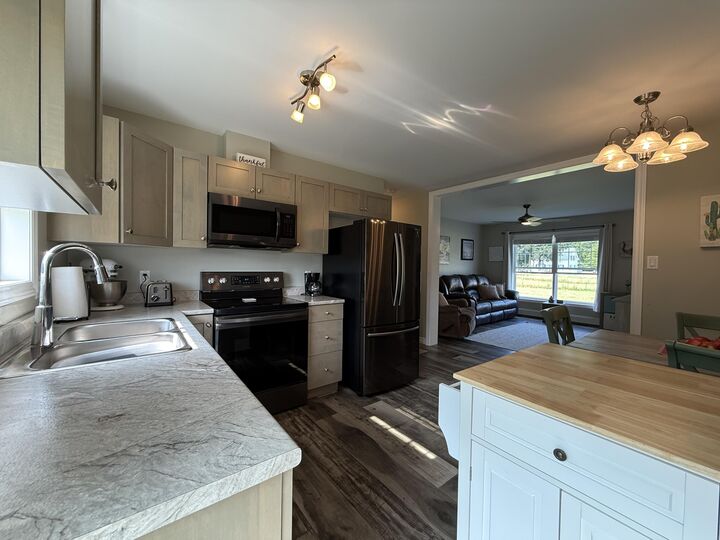 Property Photo: 4 Hayfield Lane ME 04250