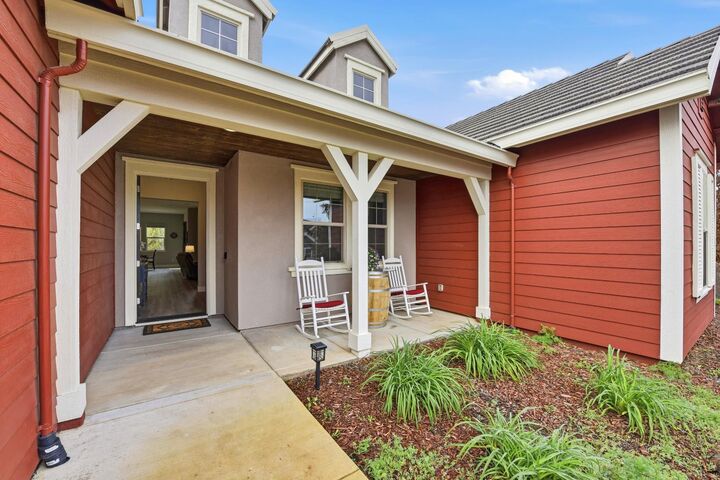 Property Photo: 8609 Vintner Drive CA 95669