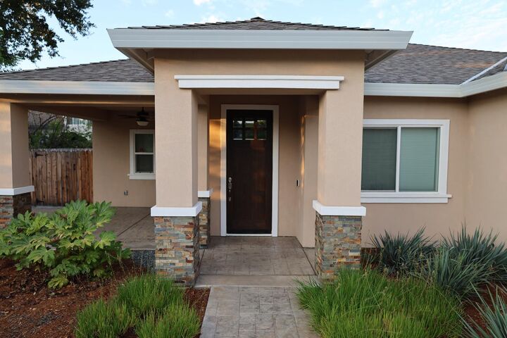 Property Photo: 3620 Wiles Ln CA 95608