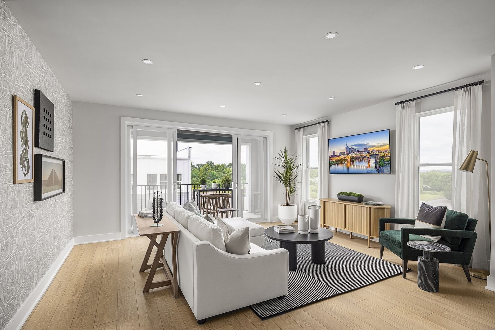 Property Photo: 804 42nd Ave North TN 37209