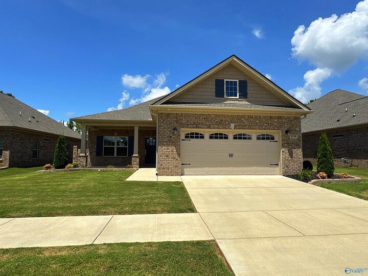 Property Photo: 9574 Abington Cove Boulevard AL 35757