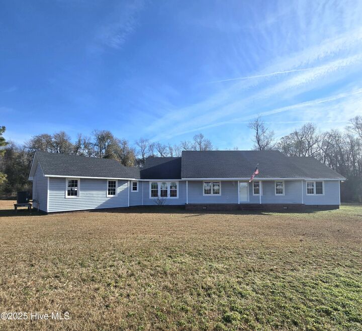 Property Photo: 220 Stroud Road NC 28585