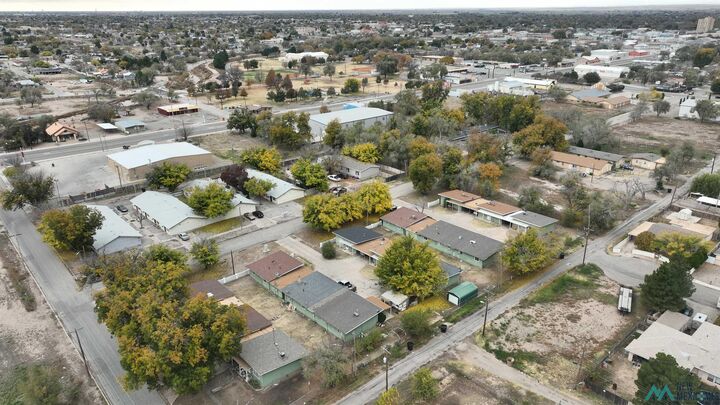 Property Photo:  801 E Third Street  NM 88201 