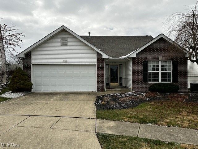 Property Photo:  4231 Fairbanks Court  OH 44053 