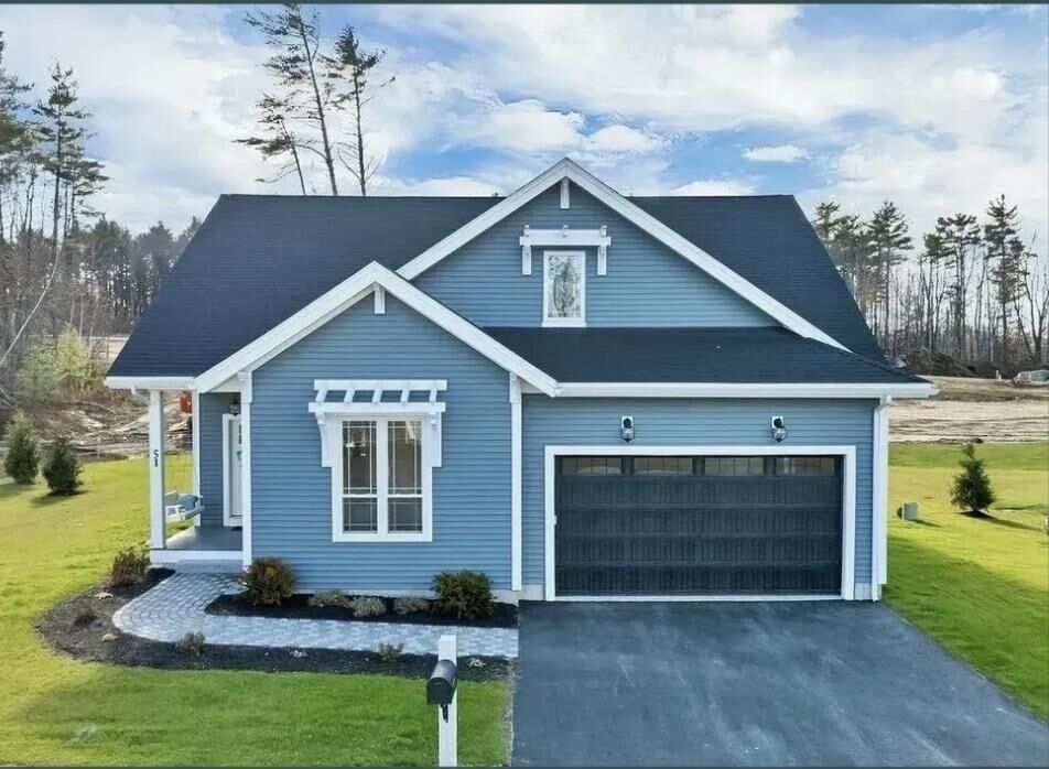 Property Photo:  209 Lady Walsingham Way  NH 03246 