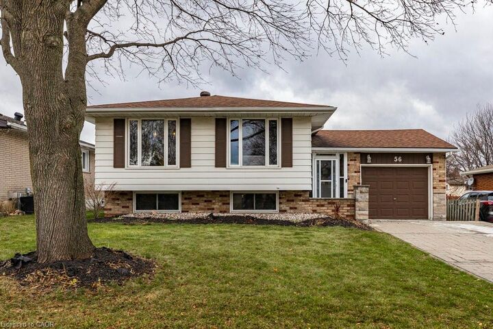 Photo de la propriété: 56 Elgar Avenue ON L9C 4E1