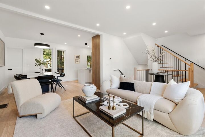 Property Photo: 6 Wyman Court 6 MA 01890