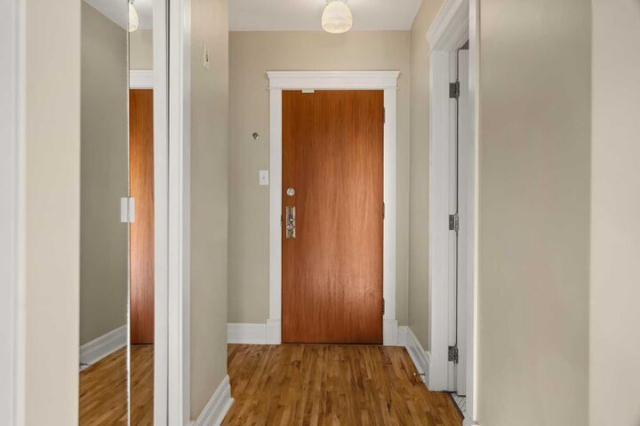 Property Photo:  330 19 Avenue SW 46  AB T2S 0C9 