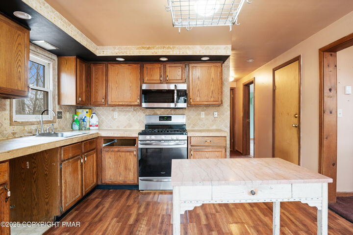 Property Photo: 3544 High Crest Road PA 18325