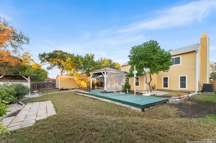Property Photo: 6611 Cades TX 78238