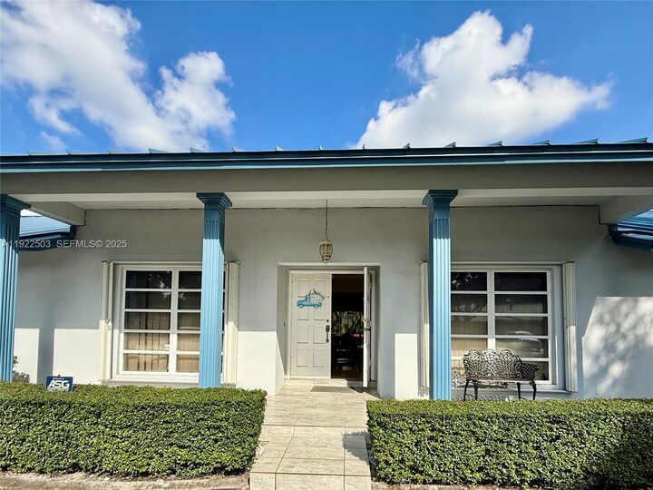 Property Photo:  7441 SW 19th St  FL 33317 