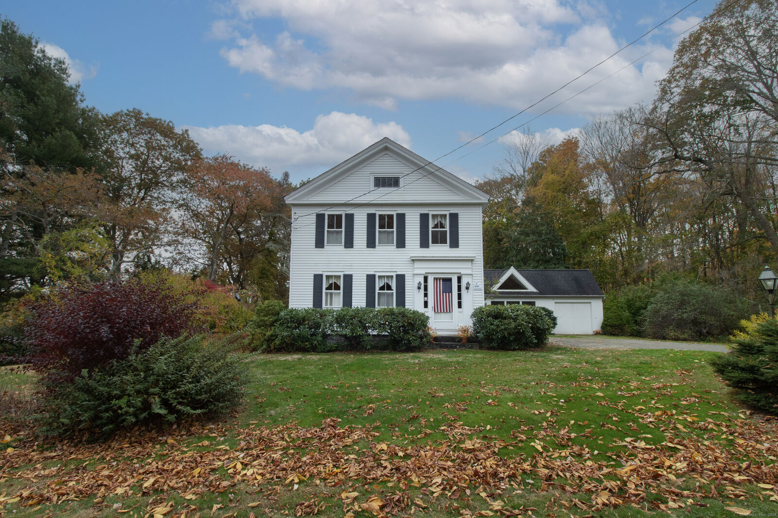 Property Photo:  333 Clapboard Hill Road  CT 06437 
