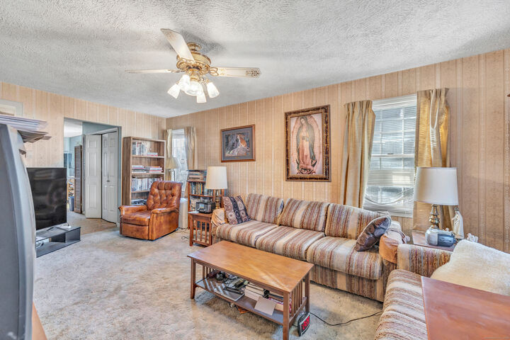 Property Photo:  317 Brewster Street  CT 06605 